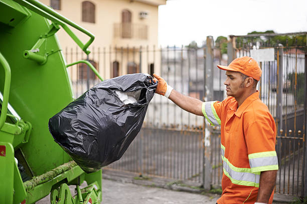 Best Construction Debris Removal  in Willoughby, OH
